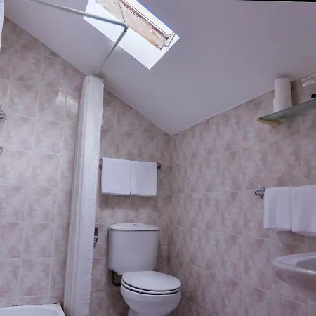 Sao Nicolau Hotel 2*