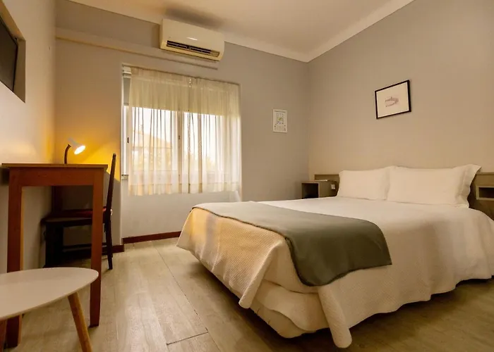 Sao Nicolau Hotel 2*